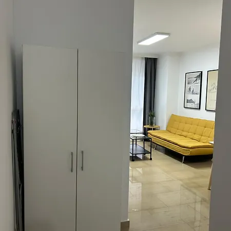 Elegante Y Tranquilo Con Encanto شقة
